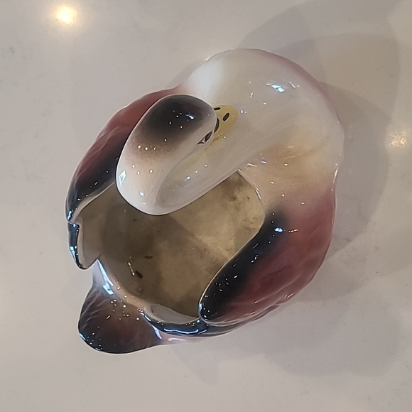 California Retro Vintage Swan Ceramic Figurine - White and Pink - Picture 3 of 4